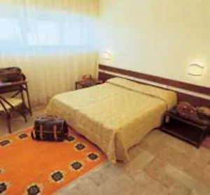 Hotel Villaggio Casarossa 4*